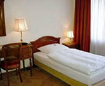 Terminus Hotel